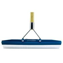 Grandi Groom Carpet Rake