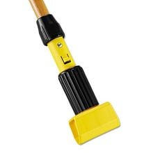 Rubbermaid® Commercial Gripper® Hardwood Mop Handle, 60", Natural/Yellow